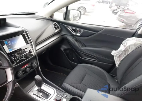 2021 Subaru Forester Premium z USA, uszkodzony, nr VIN JF2SKAFC2MH401391